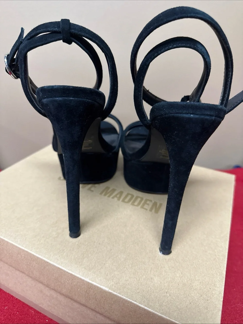 Steve Madden elegant black